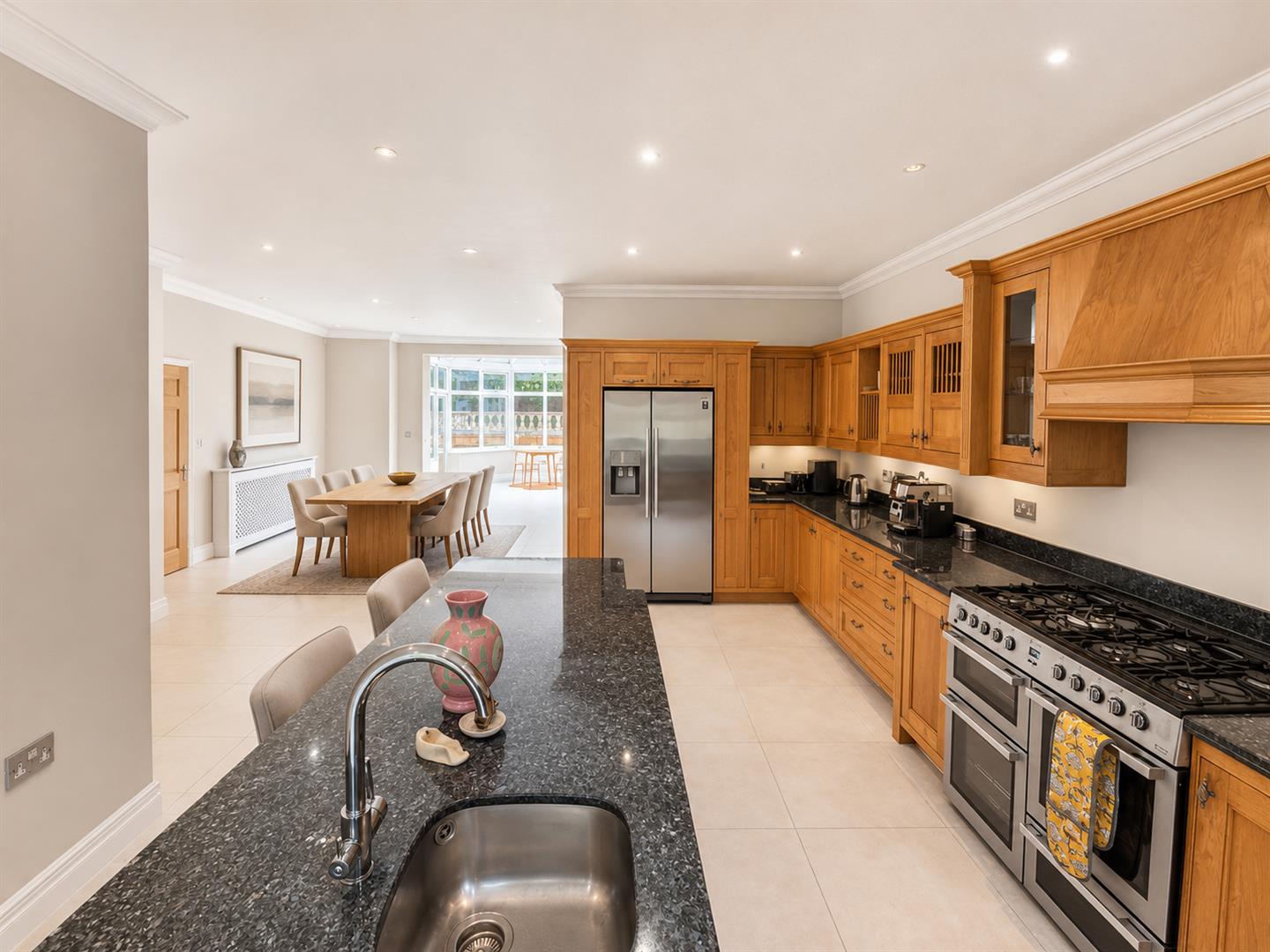 Jersey Place, Ascot